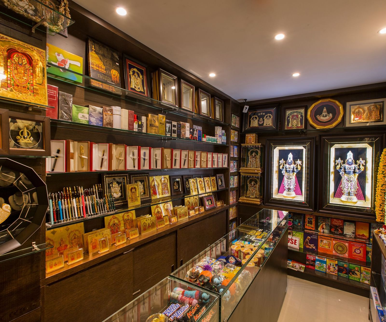 Image of Hotel Pai Viceroy Tirupathi Gift Shop