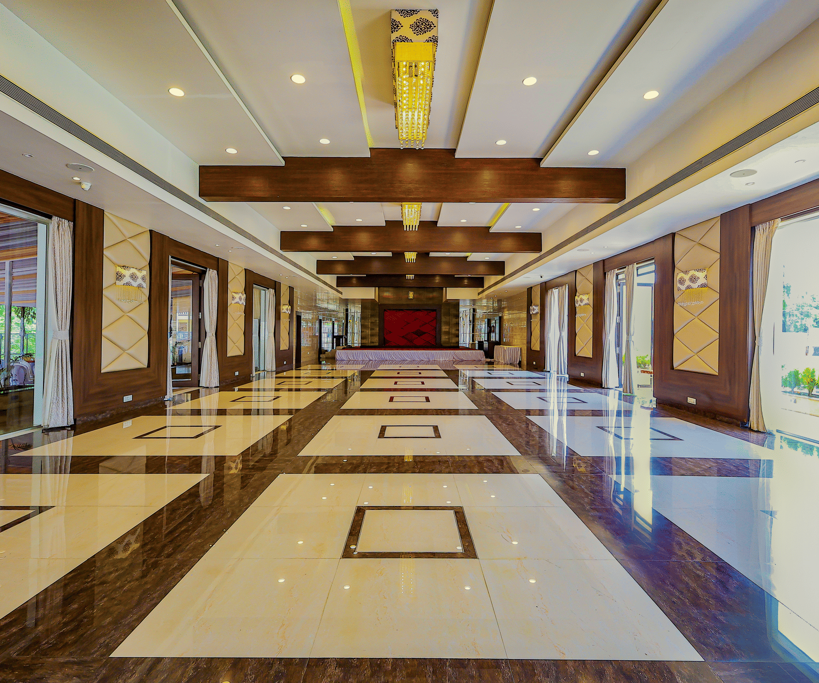 Banquet Inside