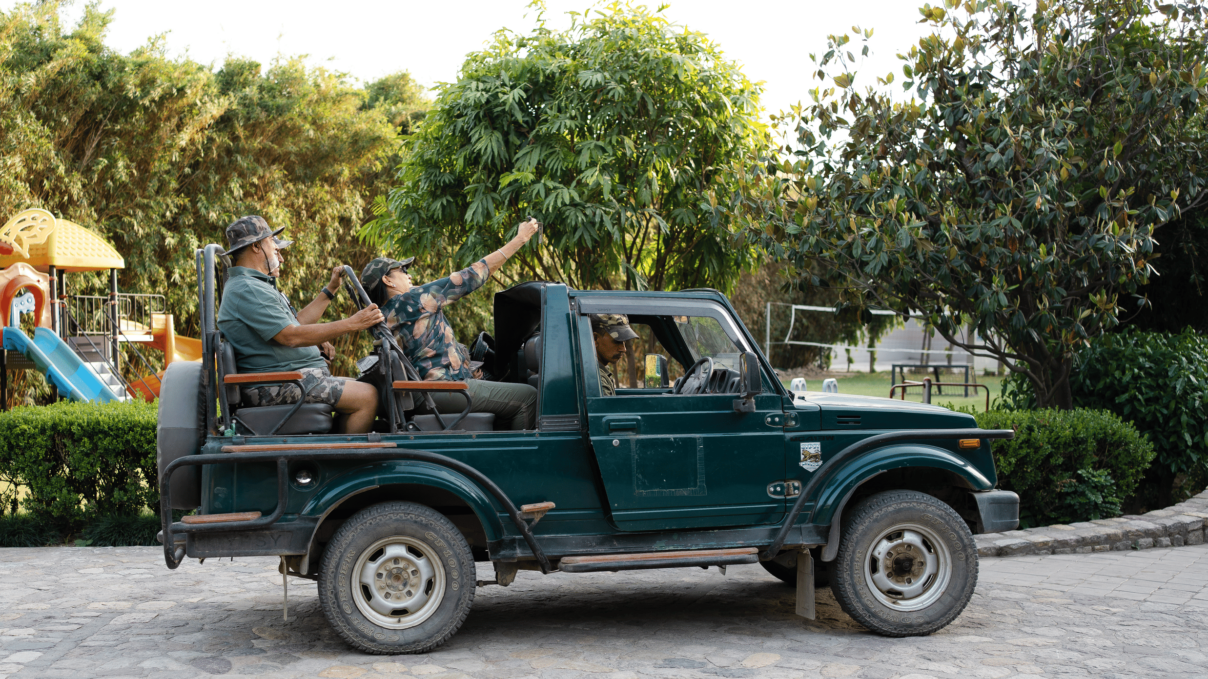 Wildlife Safaris and Luxury Stays Create the Perfect Vacation