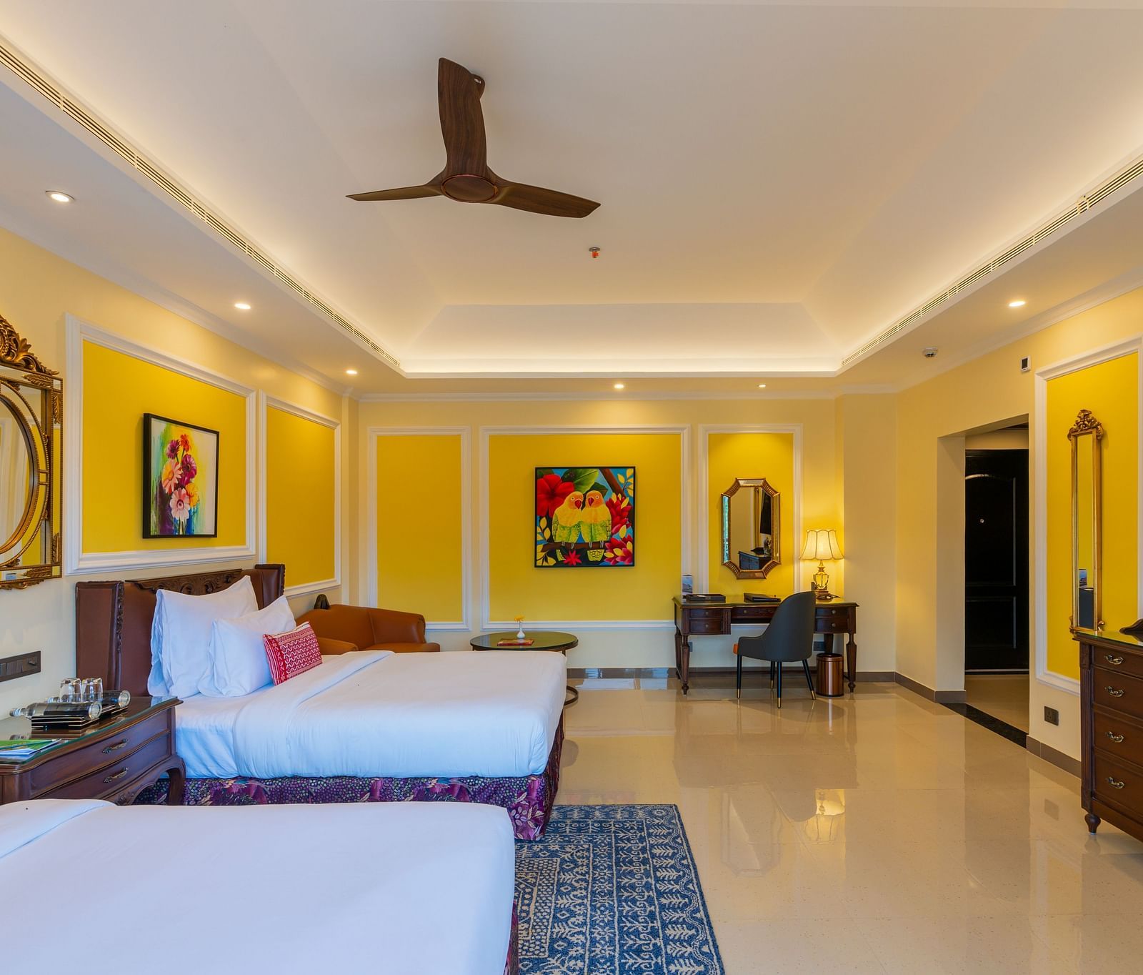 Deluxe Twin Room 2
