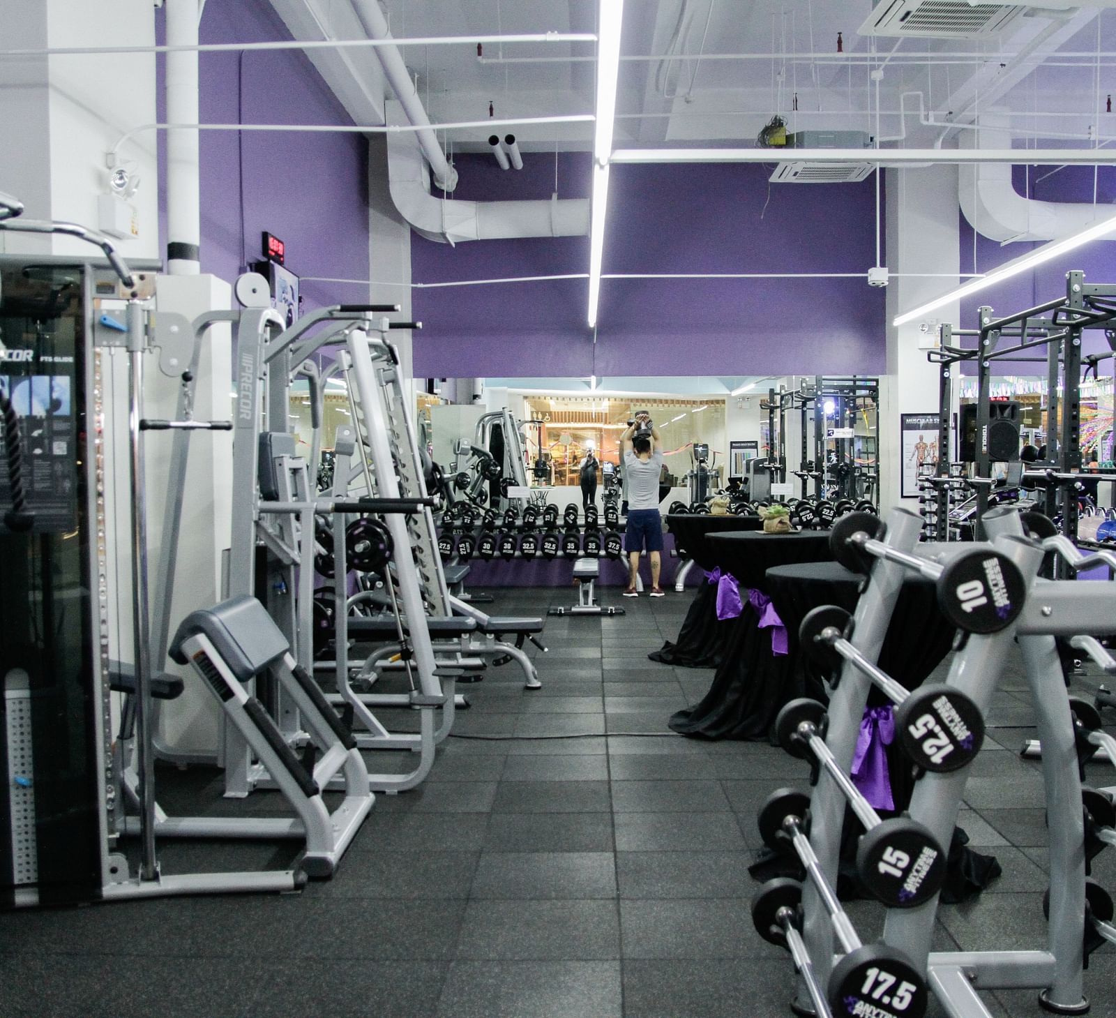 an image of a well-equipped gym