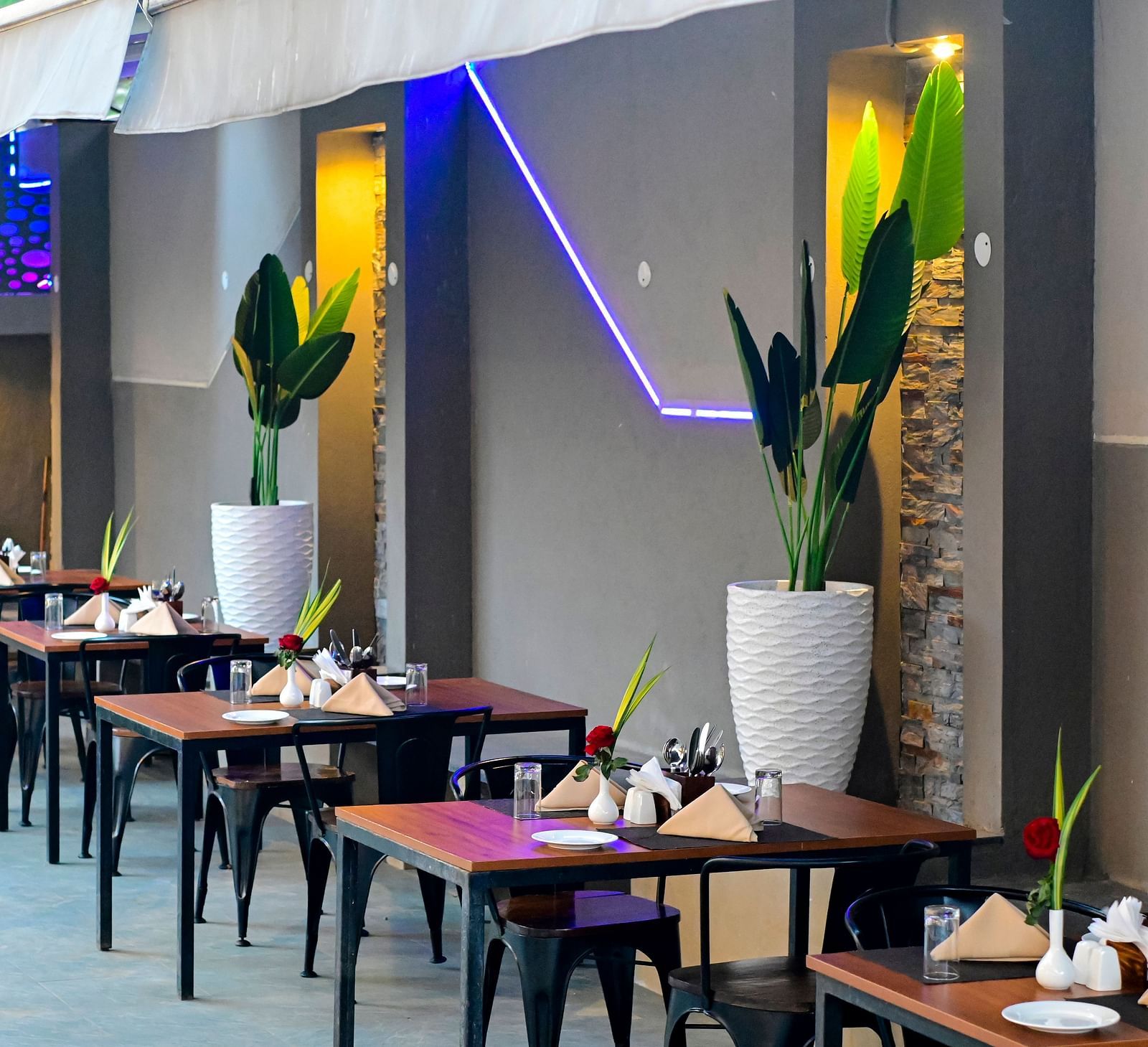 Restaurant (8)