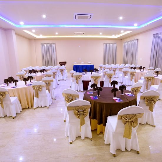 cluster seating arrangement at china town banquet hall in suryanagar