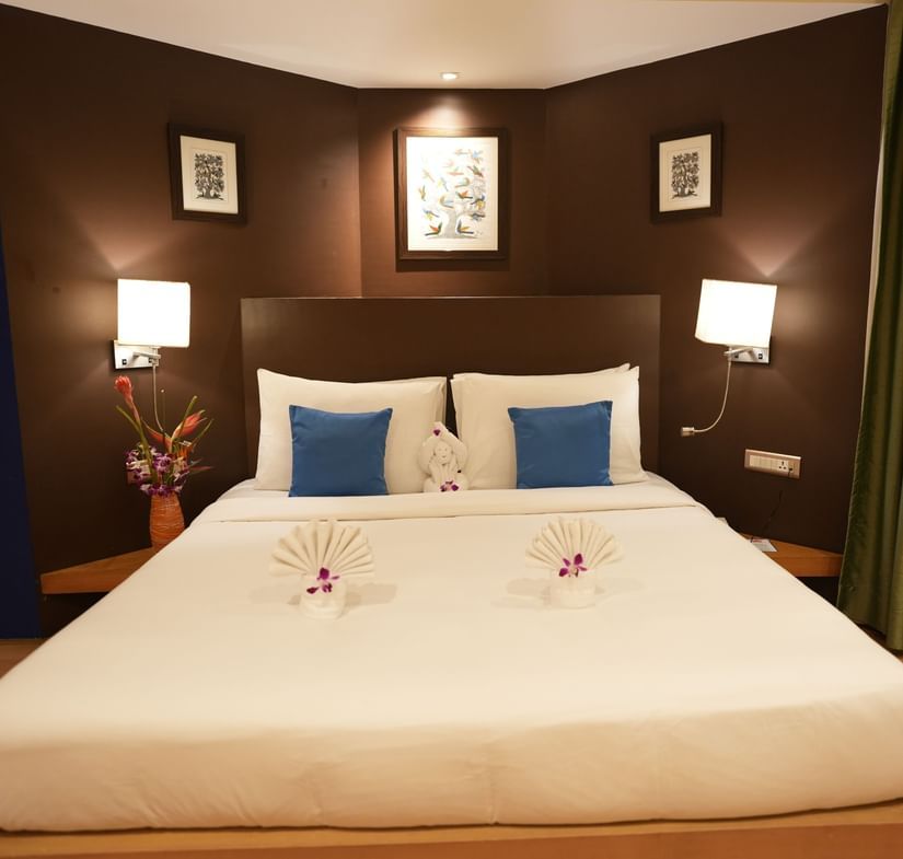 The bedding in the Suite at our hotel in Powai - The Beatle Hotel, Powai