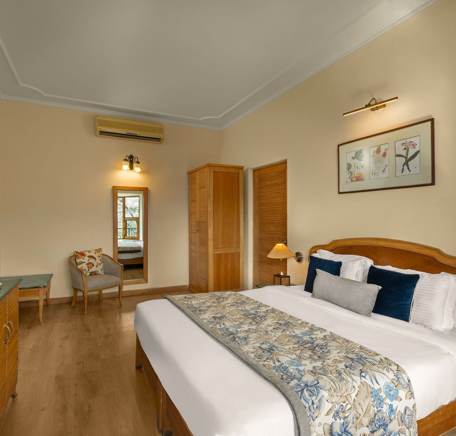 Spacious Superior Cottage Hill View with wooden finish and comfy bed at Baikuth resort, kasauli.