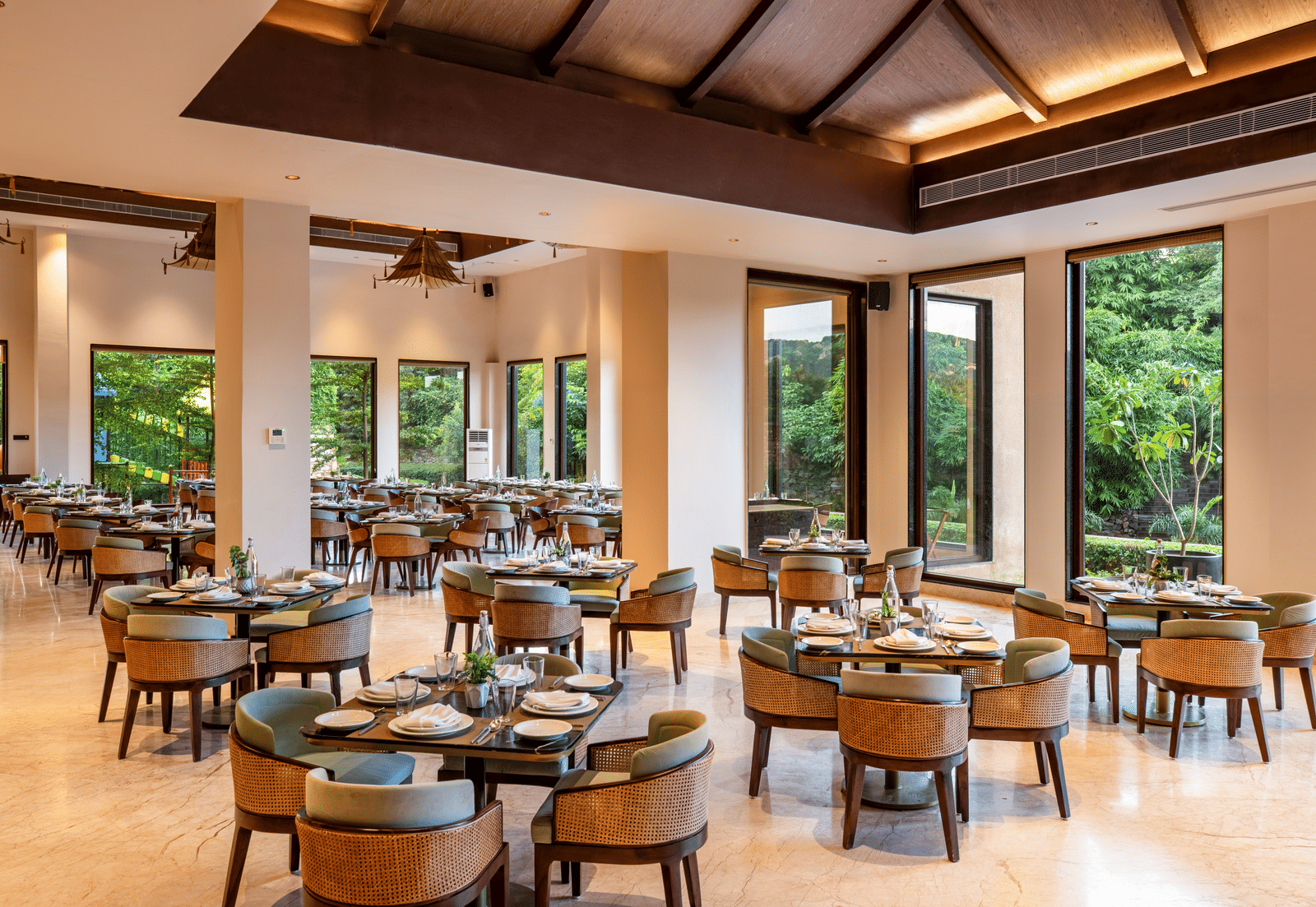 restaurant-1