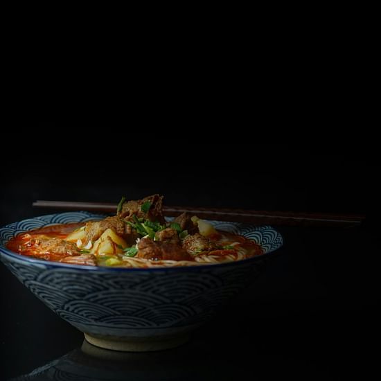 A image of Thukpa served in a bowl