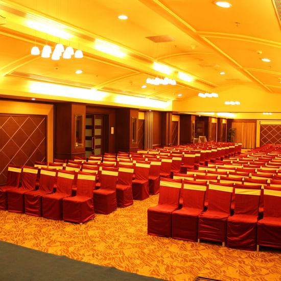 theatre setting at bougainvilla banquet hall - la classic, hosur road