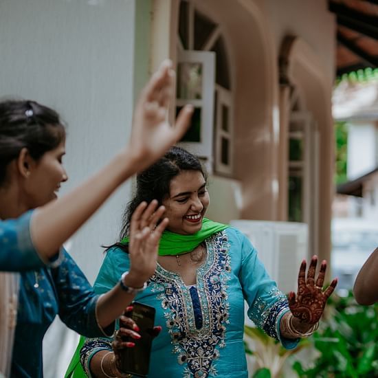 Image of people dancing