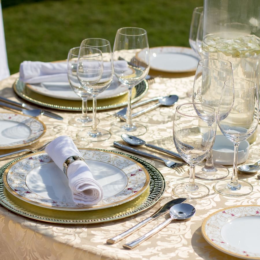 Crockery on a circular table