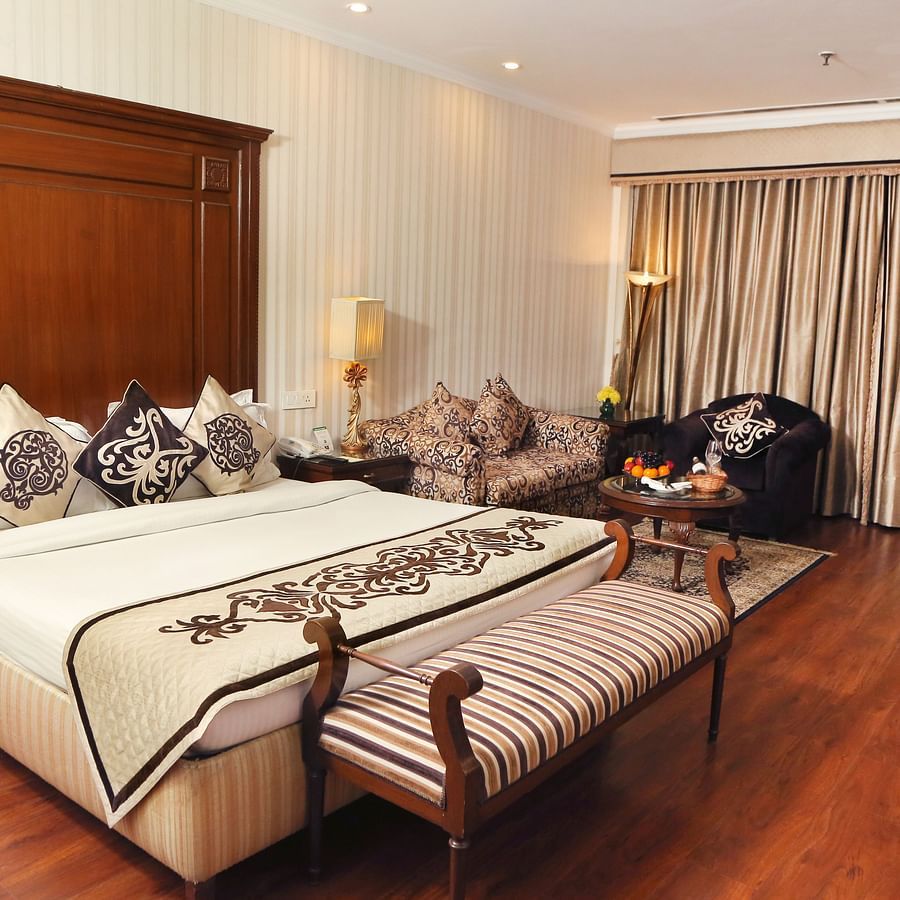 Business Suite, The Bristol Hotel Gurgaon, 5-star Hotel In Gurgaon 7721