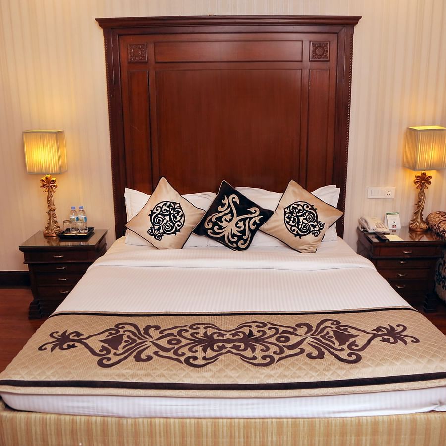 Business Suite, The Bristol Hotel Gurgaon, 5-star Hotel In Gurgaon 7728