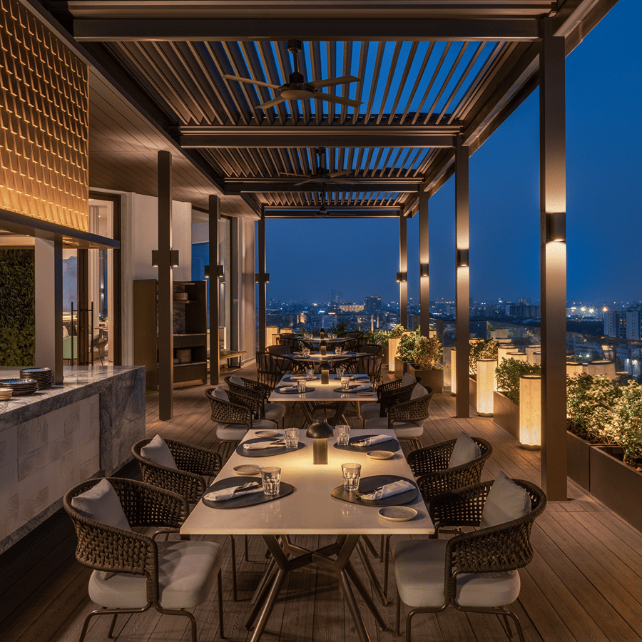 Sky - Ocen side - Twilght - The Residency Towers Chennai
