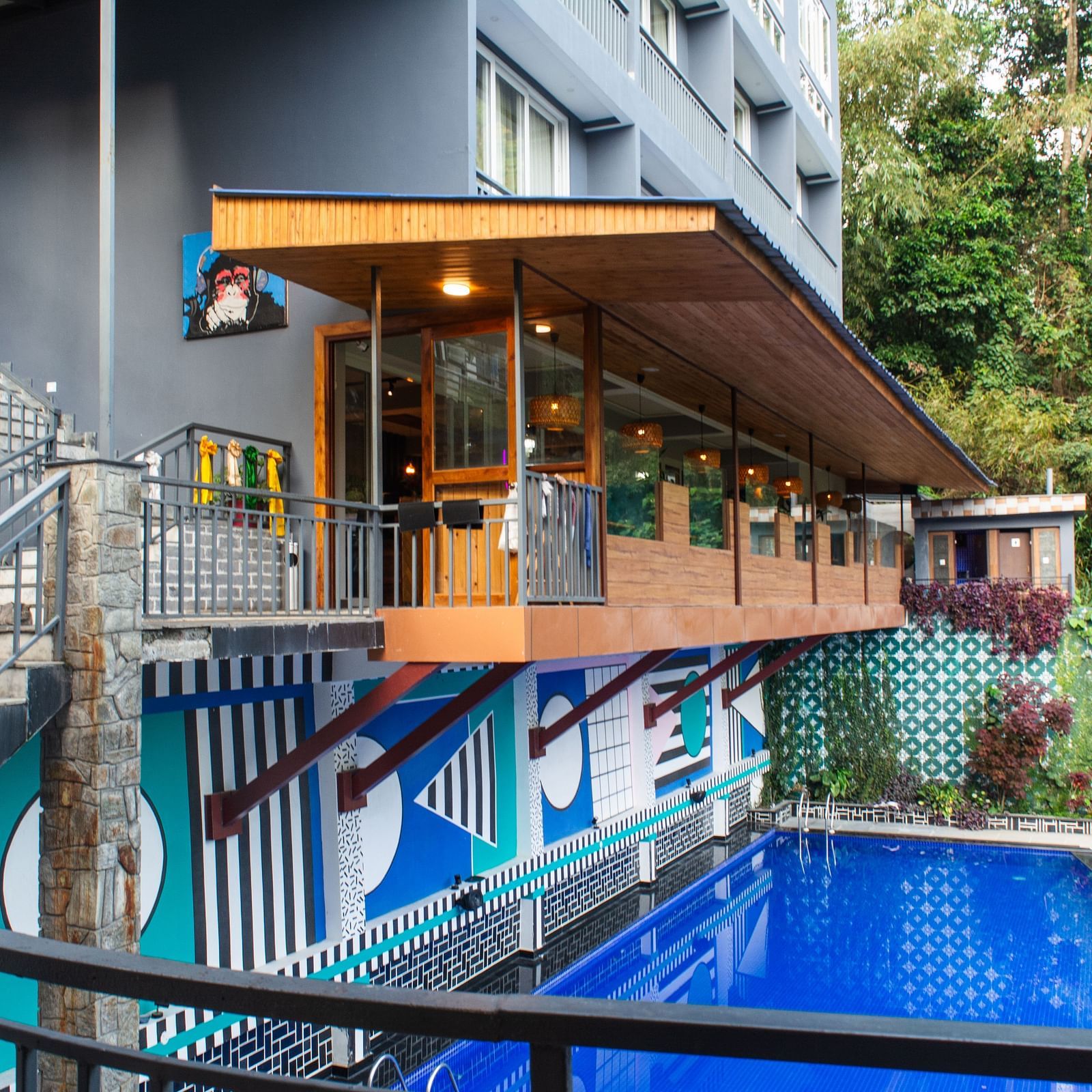 Image of the swimming pool in front of Mad Monkey at Avianna Ganagtok Resort and Spa