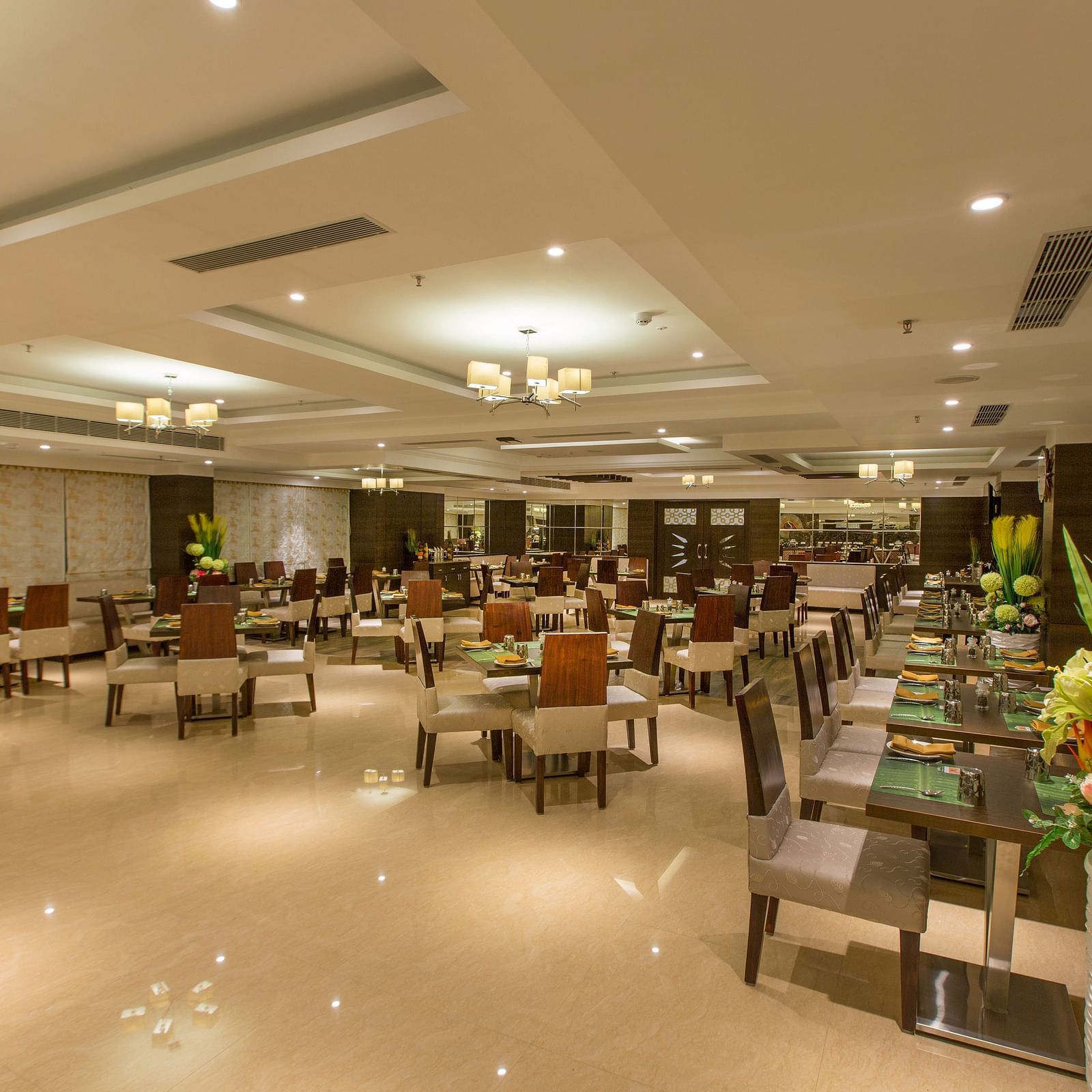 Hotel Pai Viceroy Tirupathi Plaintain Leaf Restaurant