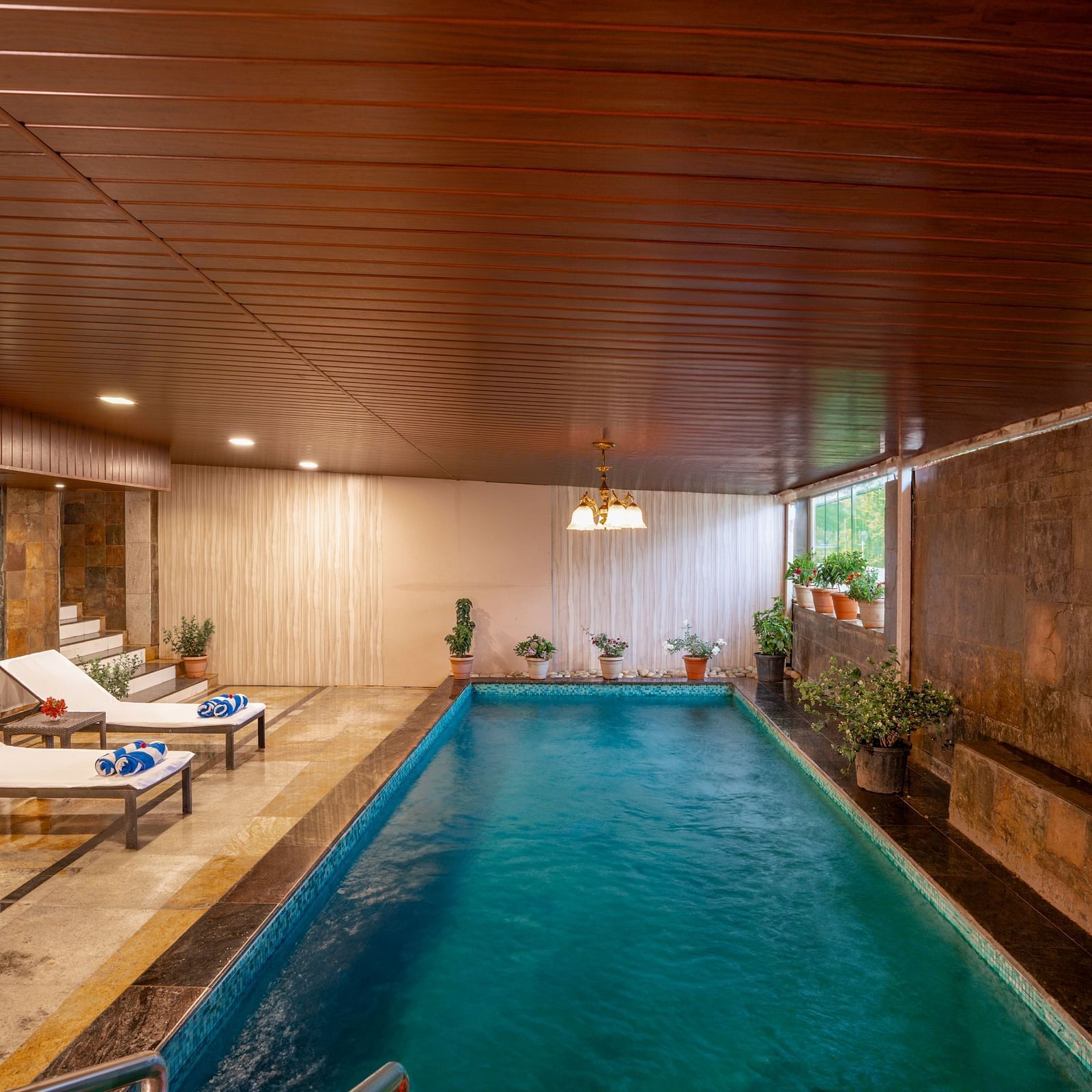 aqua deluxe suite