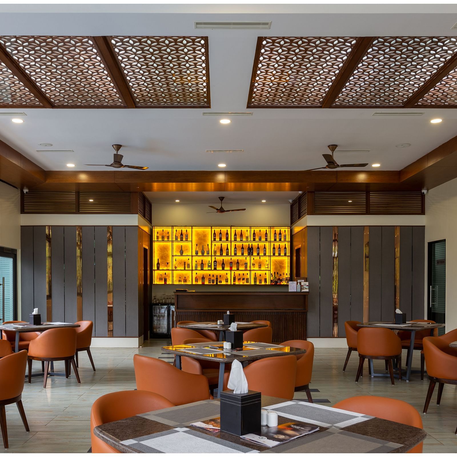 The Silver Peg Bar and Restaurant at The Silver Sky Hotels and Resorts, Chikkamangaluru 5