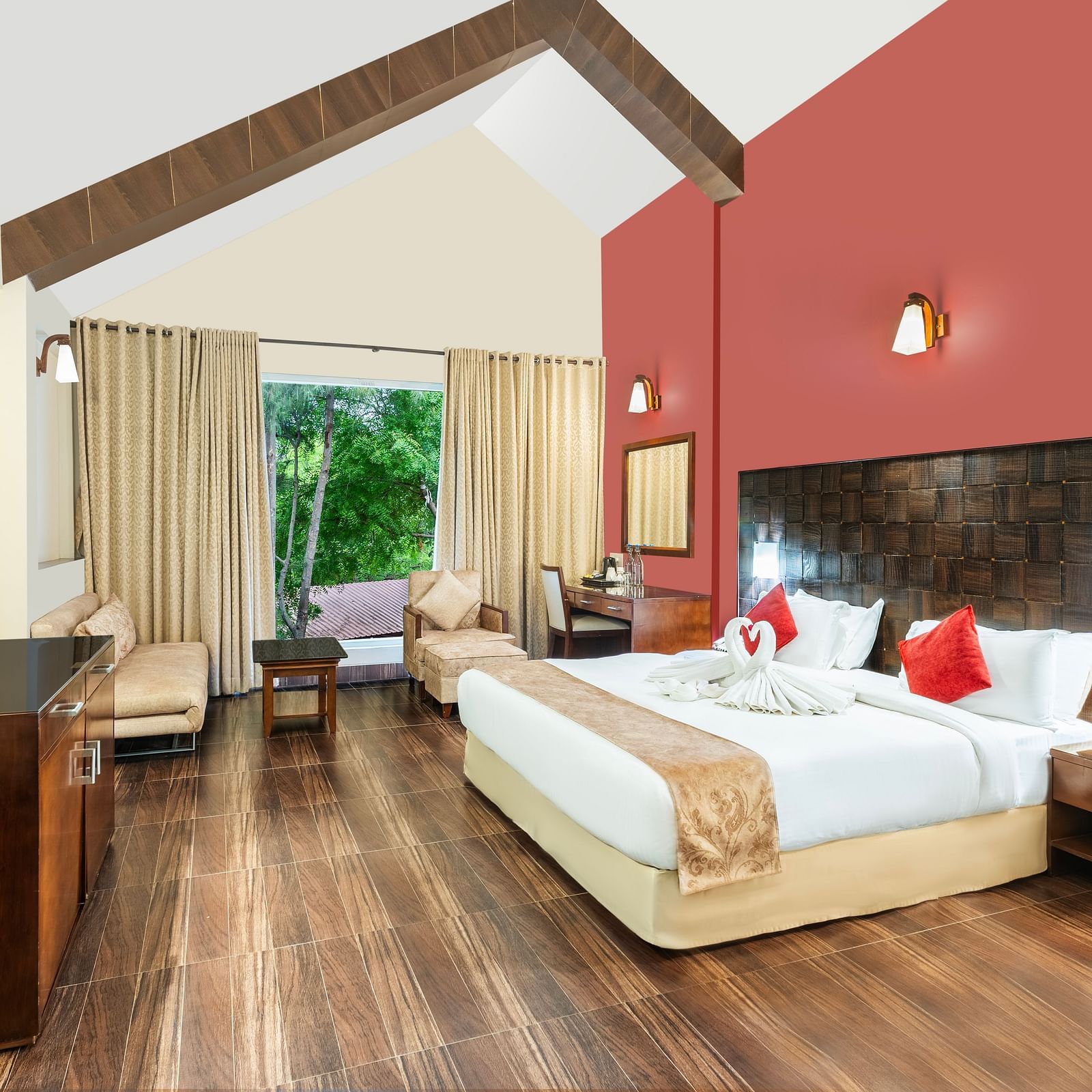 SUITE (BED ROOM)