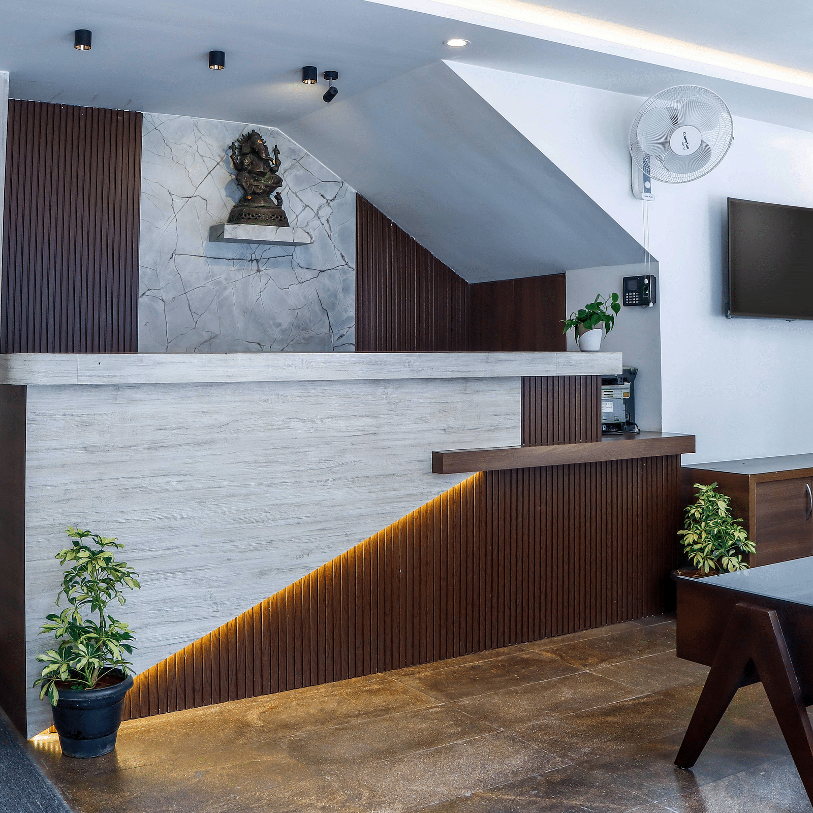 LOBBY AREA 1