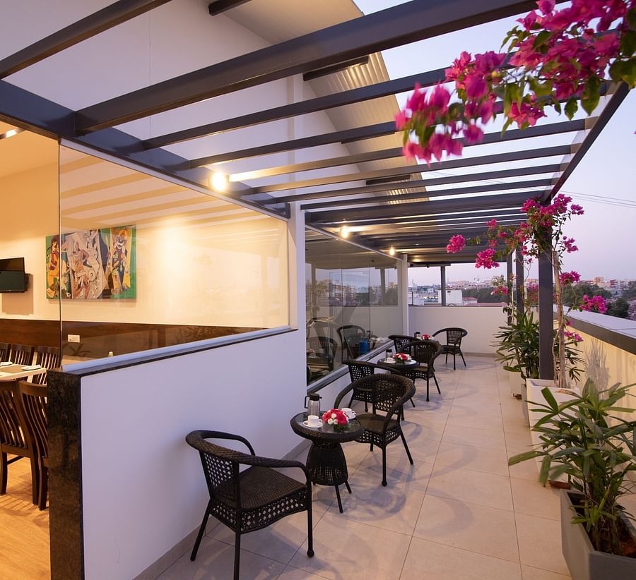 Exterior of Cafe Restaurant 2
