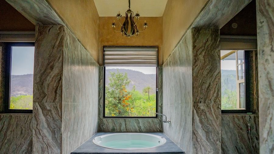 4 - Rooms - Bathrooms - - Bath Tub  - 1- Surya Bagh Ajabgarh