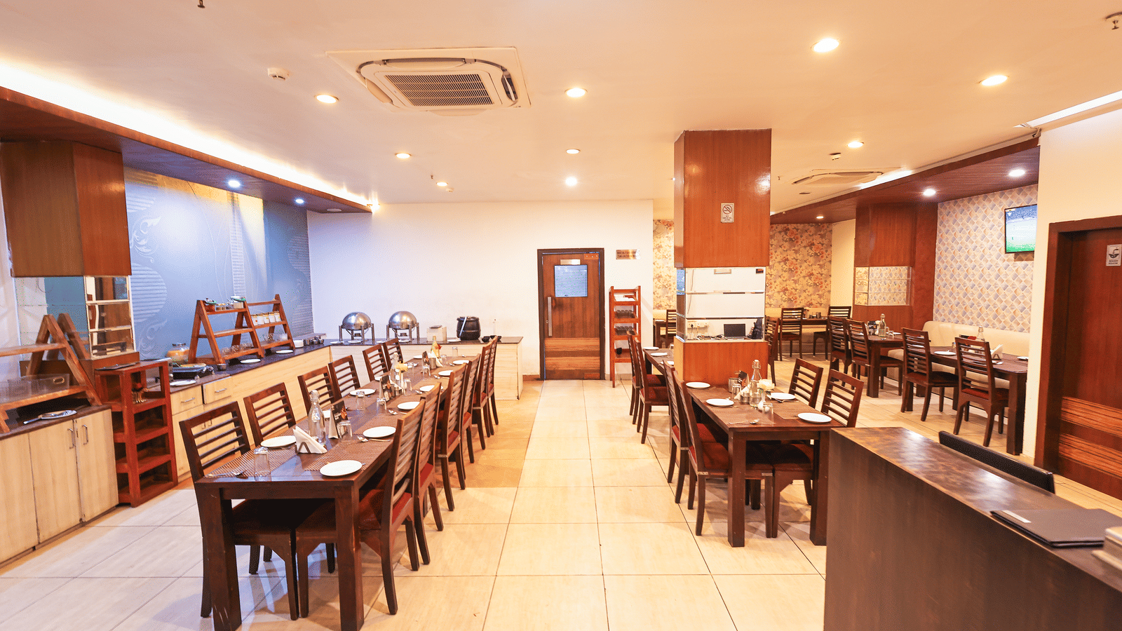 Restaurant-2