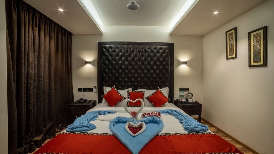 bedroom with flower decorations 2