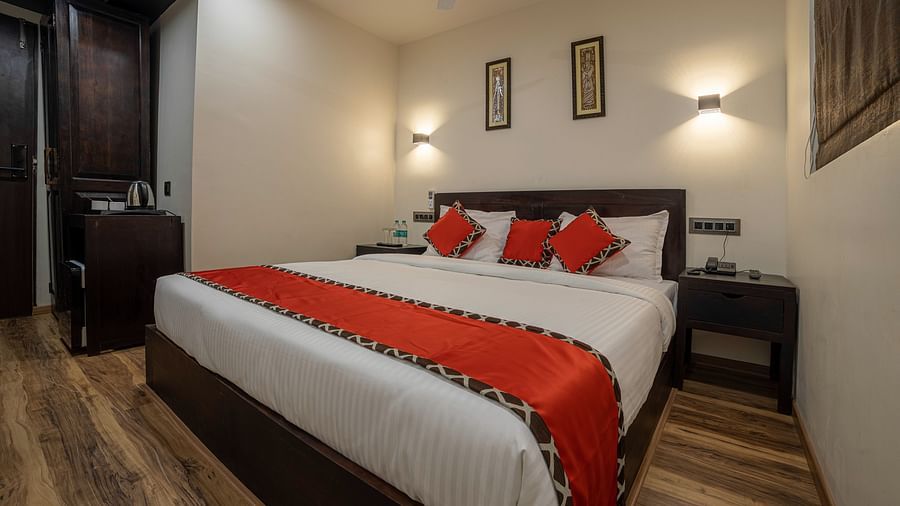 Executive Bedroom -3