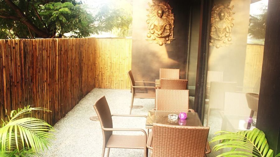 Cocoon Restaurant in Andheri East , Dragonfly Hotel, Hotel in Andheri
