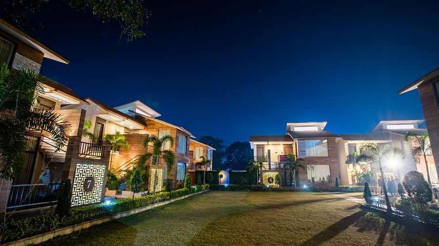 Night View of Lawn in the Maharaja Villa in The Wedlock Greens Hotel & Resort, Dhanbad