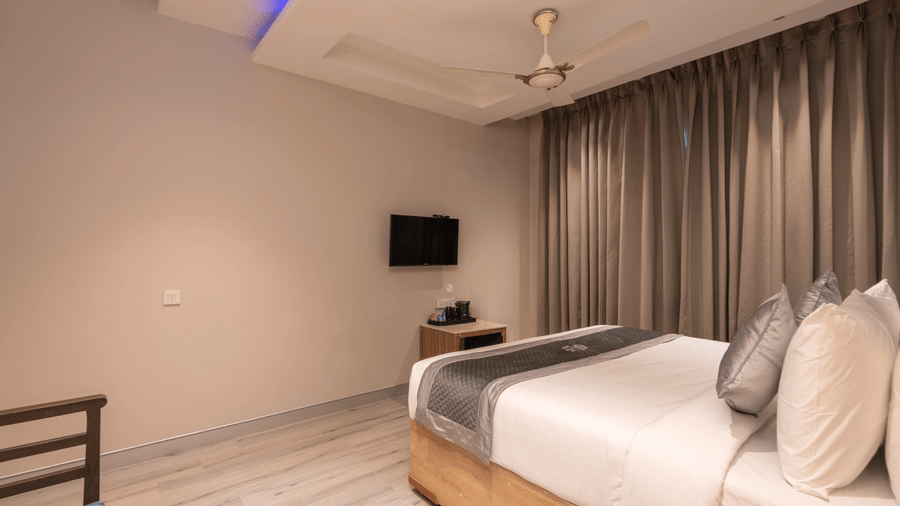 Deluxe Room with forest view