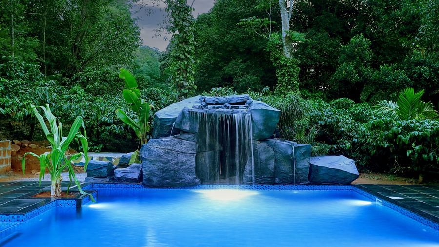 swimming pool 3 Resize