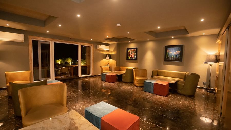 1st Floor Lounge - The Cindrella Hotel, Siliguri