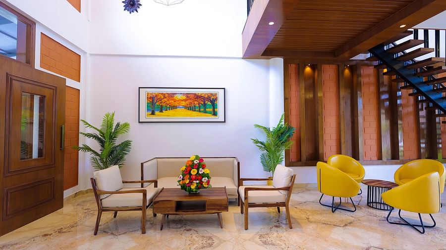 Lobby 2