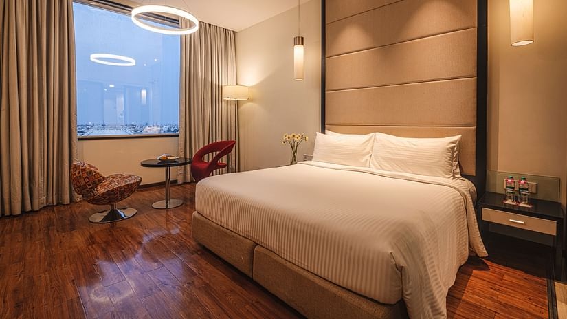 double bed at E Hotel, Chennai