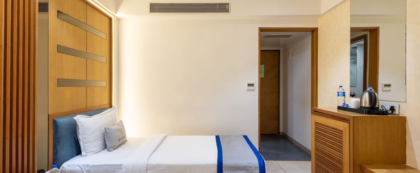 Side view of Superior Room at Pravasa Stay Vijay Nagar, Indore.