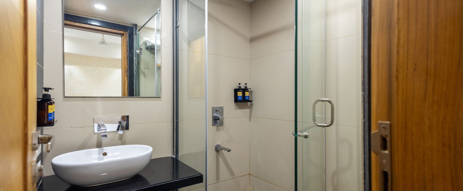 Bathroom of Premium Room at Pravasa Stay Vijay Nagar, Indore.