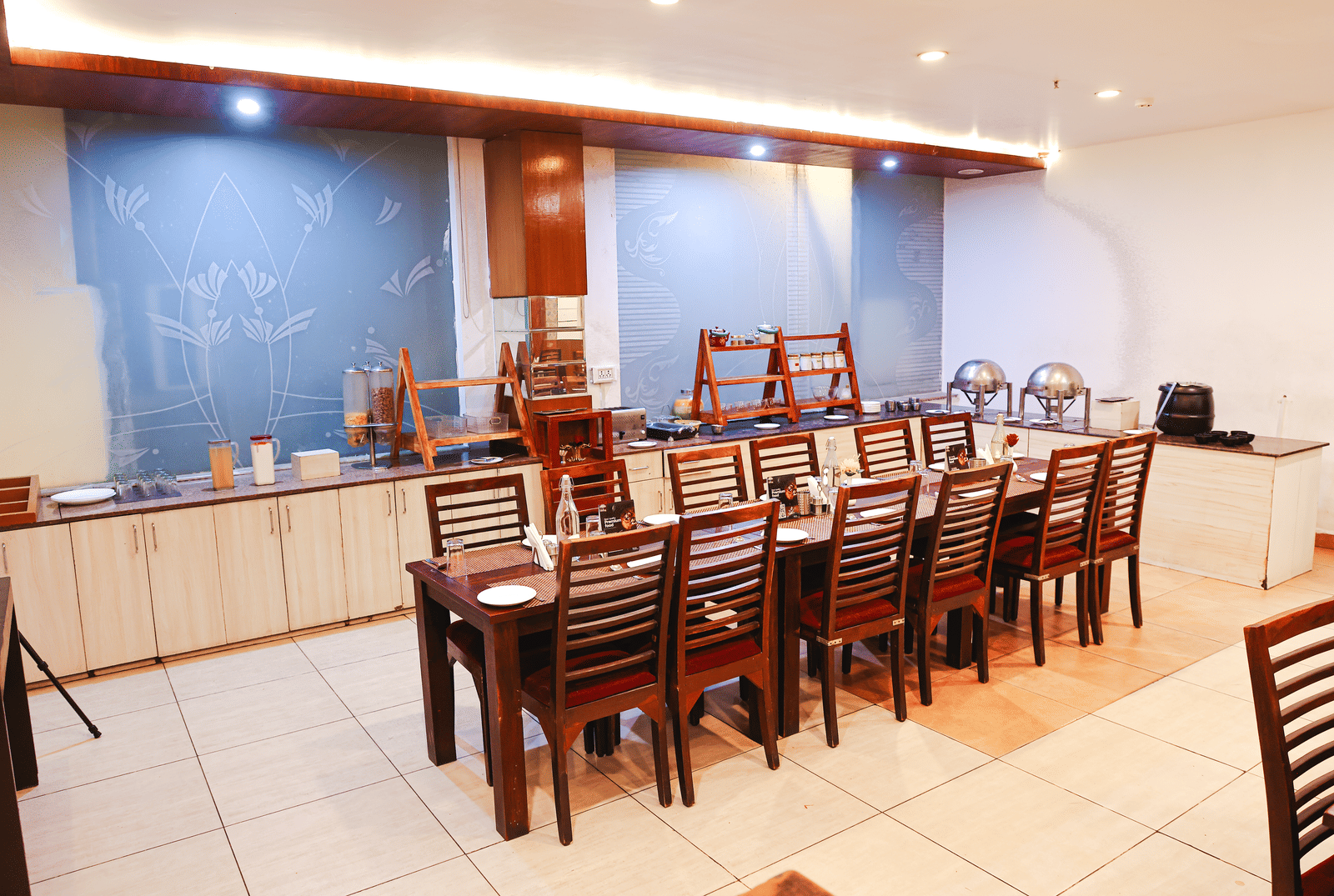 Restaurant-1