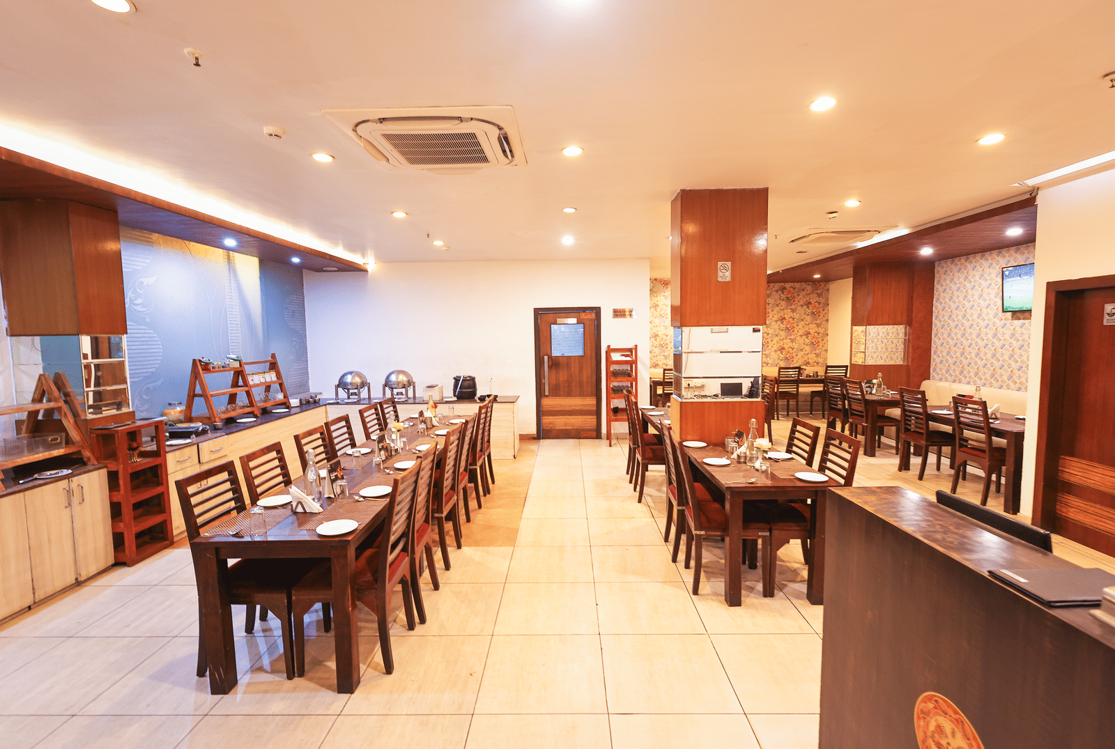 Restaurant-2