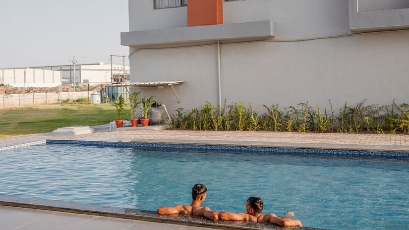 Pool o4eazh
