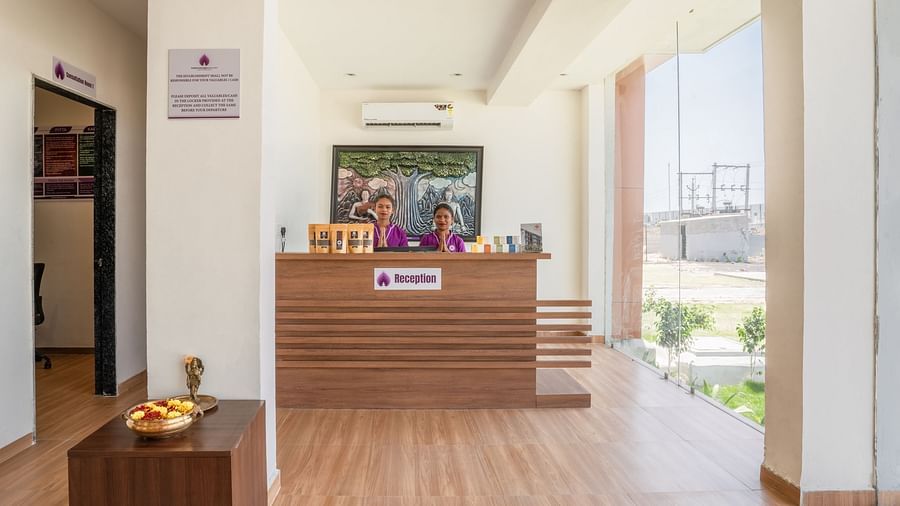 Wellness Desk by VHC Health Global