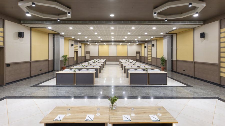 Hive- Indoor Conference & Banquet Hall