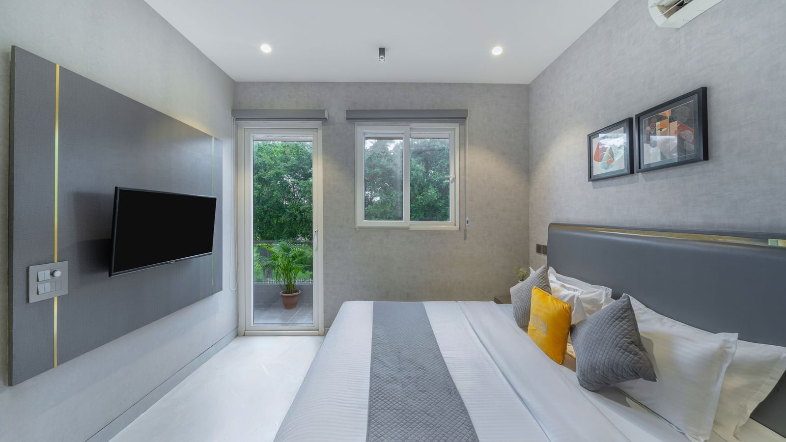 Spacious family stay room at Lime Tree Hotels Ystays Greater Noida