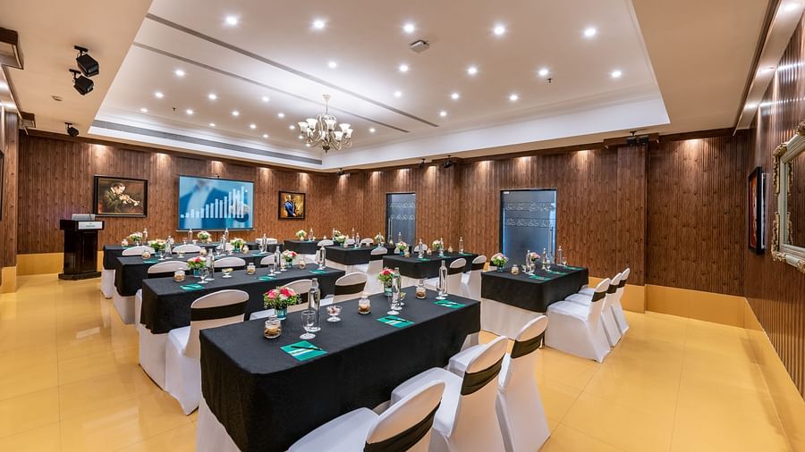 camelia small tables in banquet hall-Mayfair Lagoon, Bhubaneswar 