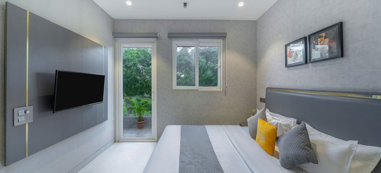 Spacious family stay room at Lime Tree Hotels Ystays Greater Noida