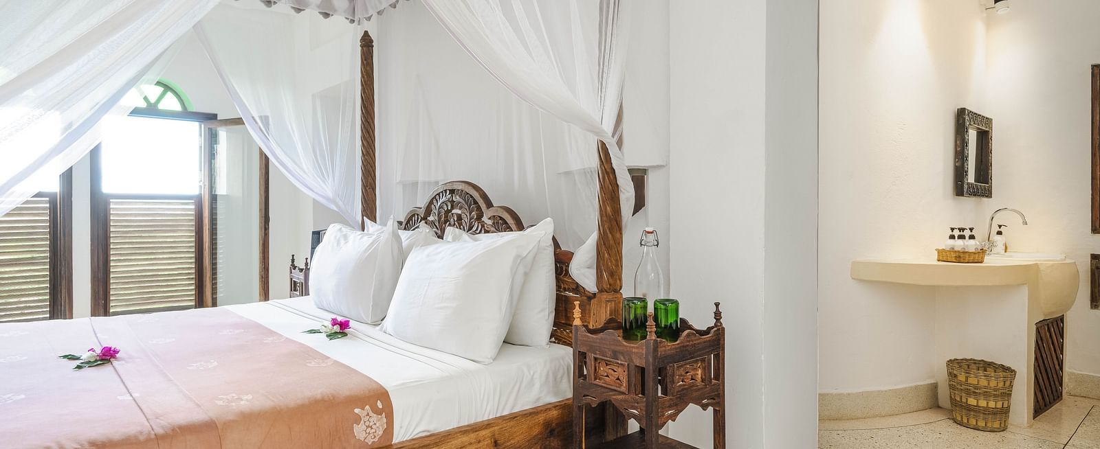 Monsoon Villa - 2nd Flr Bedroom 2