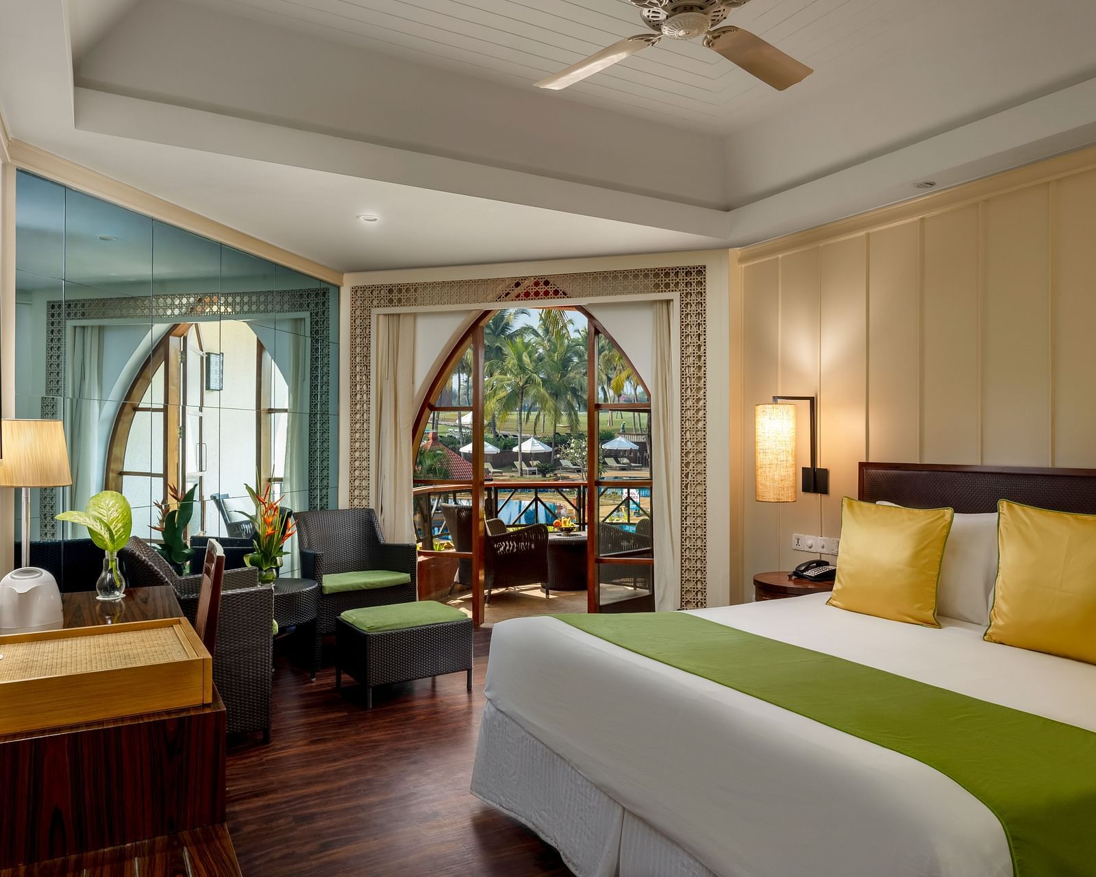 Deluxe Room 2
