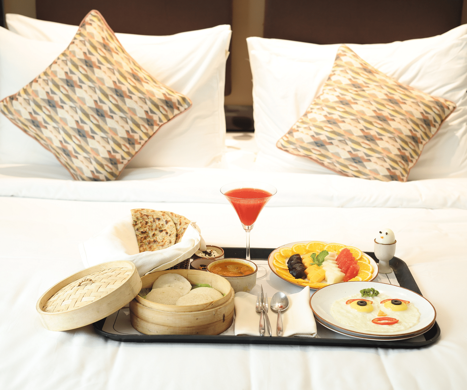 AA Breakfast in Bed 1