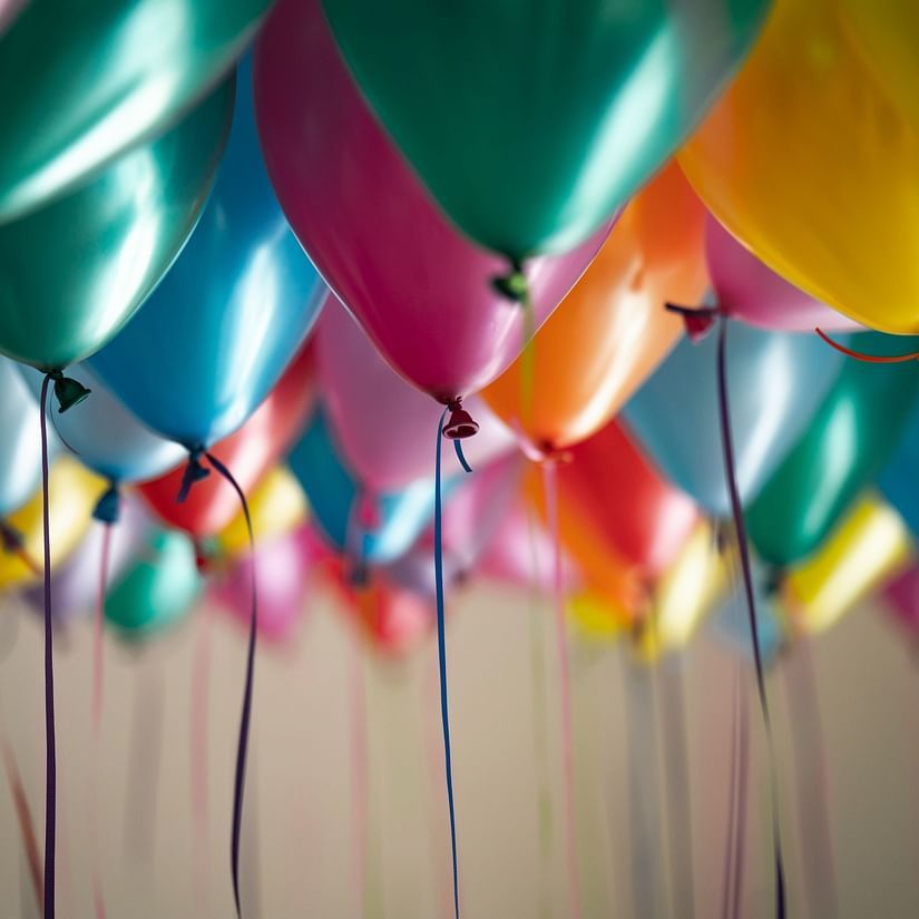 ballons with diffrent colours 