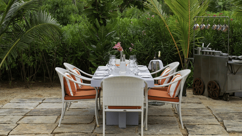 Outdoor Dining La Concha Restaurant in Goa in daytime 4